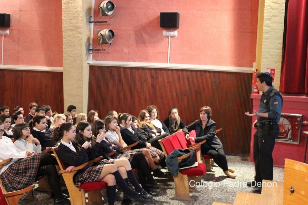 2014 03 18 1º ESO GUARDIA CIVIL TICS (10)